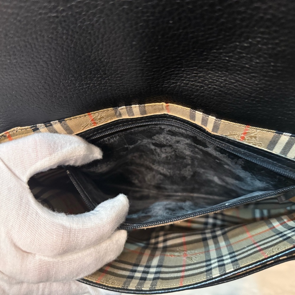 Burberry leather Crossbody Bag - Picture 5 of 5